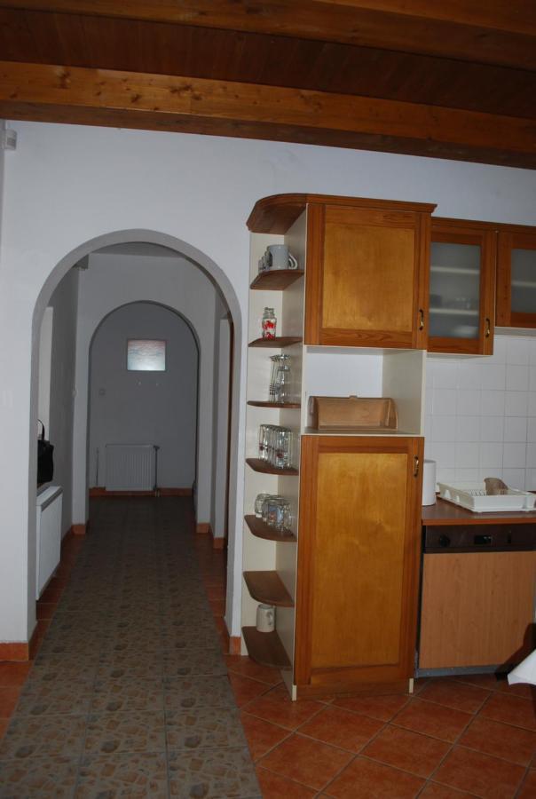 Casa Napsugar Panzio Bed & Breakfast Apostag Exterior photo