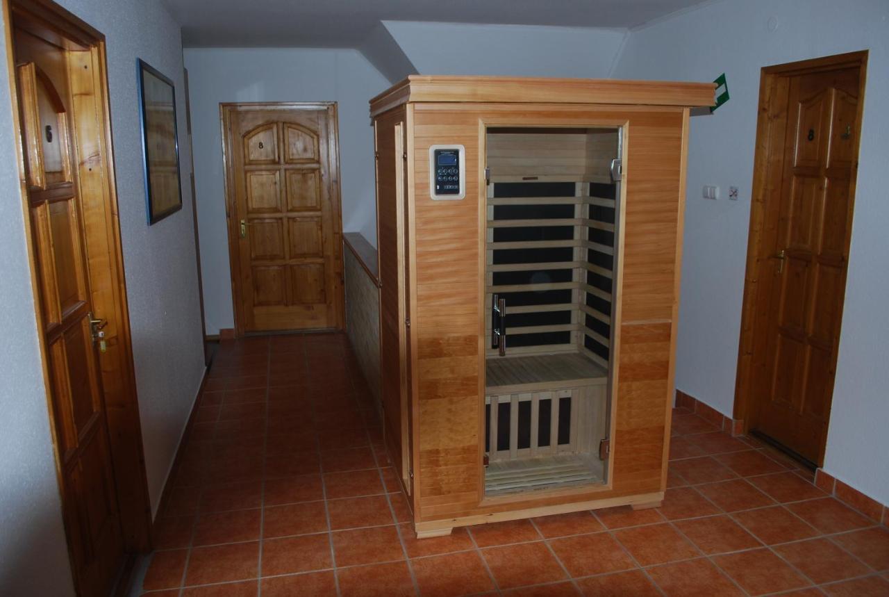 Casa Napsugar Panzio Bed & Breakfast Apostag Exterior photo